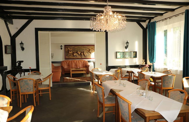 Villa in Hemmingen - Photo 2