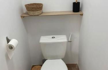 Le HappyNous, cosy, climatisé, wifi, parking privé intérieur - Foto 10