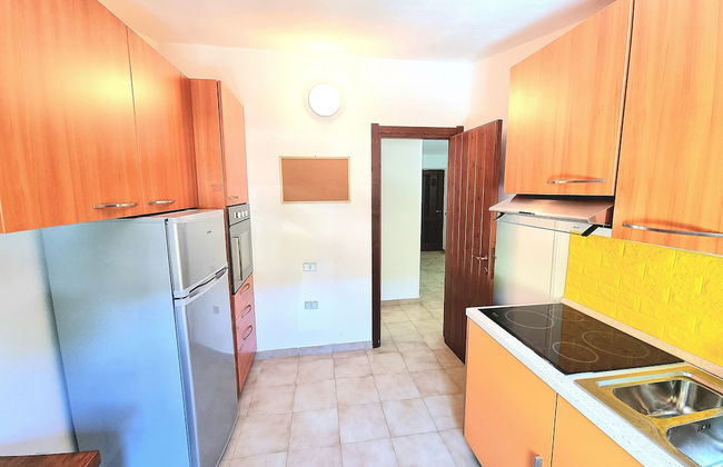 4 Bedroom Villa With Garden 3 min Walk From Beach! - Foto 13