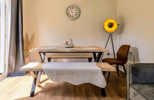 Modern & comfy 4 bedrooms Corby house free parking - Foto 27