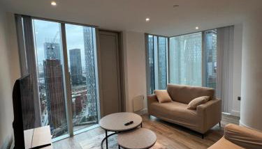 Lux Deansgate multi story apartment - Photo 2