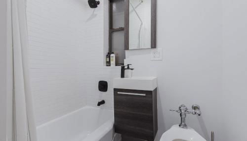 2 Bedroom Modern Unit in Central Manhattan - Foto 3