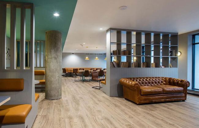 Student Only Botanic Studios - Foto 8