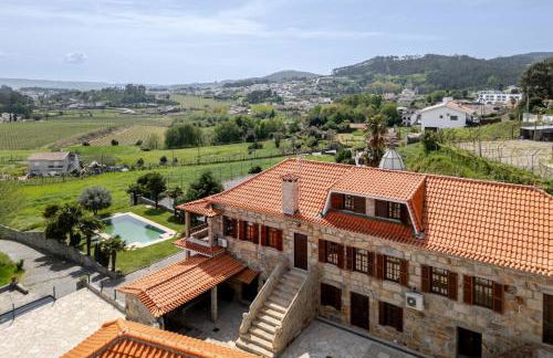 HostWise - Country Villa w/ Pool, Court & Views - Foto 52