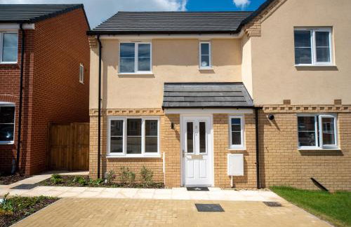 Oulton Broads New Build Holiday Home 3 Bedroom- 3 Bathroom with Free Parking - Foto 2