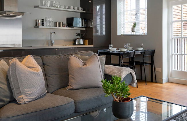 Modern Luxury Apartment In The Heart of Henley - Foto 15