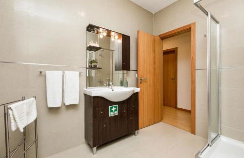 Casa de Ferreira Cinfães - Foto 23