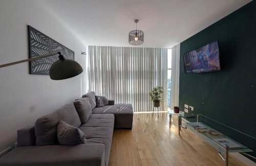 City View One Bedroom Apartment by StaySavvy Accommodation - Photo 6