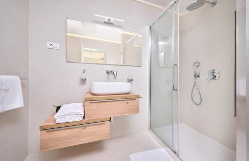 Villa Pura Vida with pool and whirlpool near Umag - Foto 14