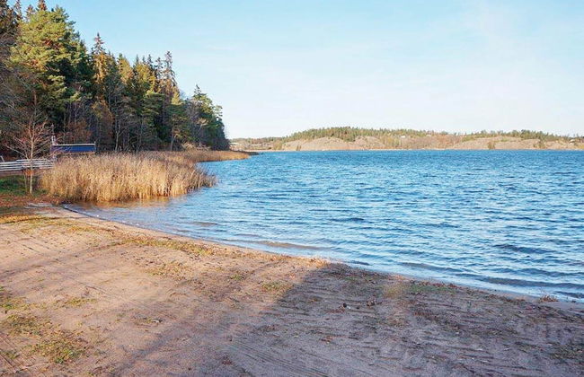 4 Person Holiday Home in Soderkoping - Foto 18