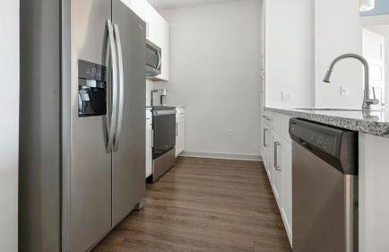 Landing Stunning 1BD Pool Clubhouse - Foto 28