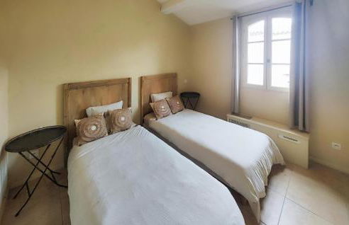 2 Bedroom Nice Home In Saint-Laurent-De-La-Ca - Foto 14