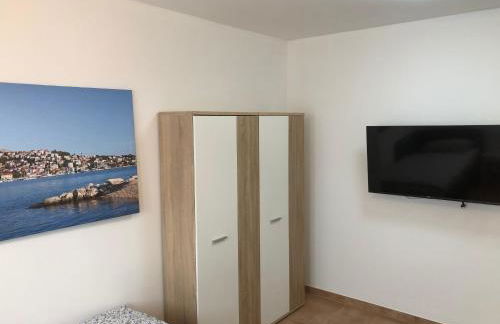 Pension Chen mit 2 Schlafzimmern, EBK, separat Balkon - Foto 11