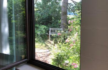 Ferienwohnung Kiefer - Ruheoase mitten im Grünen - Foto 8