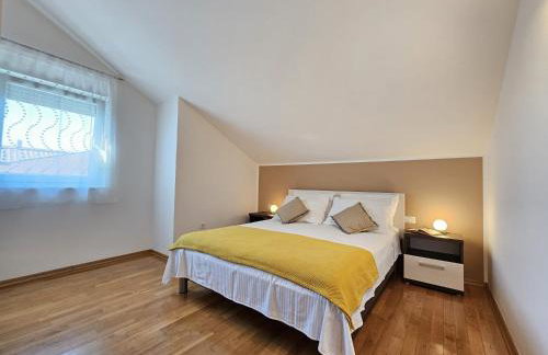 Apartments Roko - Photo 8