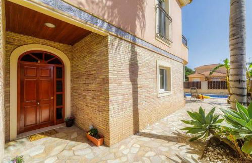 Villa Serendipity + private Pool+ BBQ +5 rooms - Foto 5