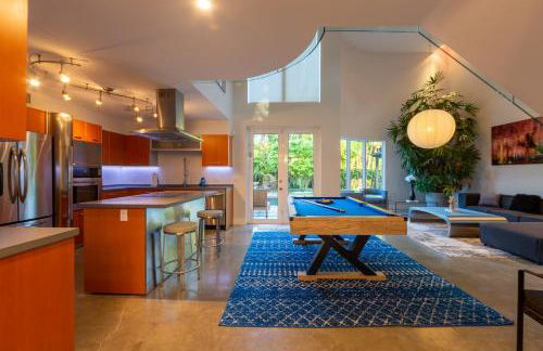 Fascinating Luxe Two-Level Villa BY THE GLAMHOMES - Foto 3