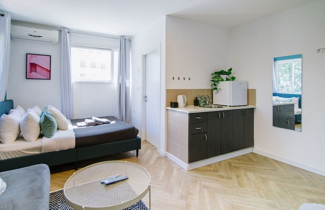 Beta Studios ApartHotel - Foto 27