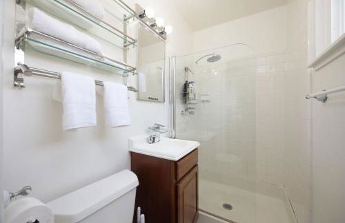 Entire Oceanview Coastal Retreat in Pacifica - Photo 21