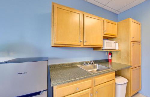 Conference Center and Pond New Kensington Apartment - Foto 10