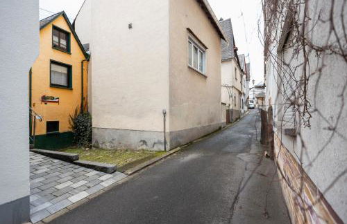 BG Living & Hosting - Mosel-Fachwerkhaus nahe Calmont Klettersteig - 2 Schlafzimmer, Parkplatz, WLAN & Netflix, 5 Personen - Foto 52