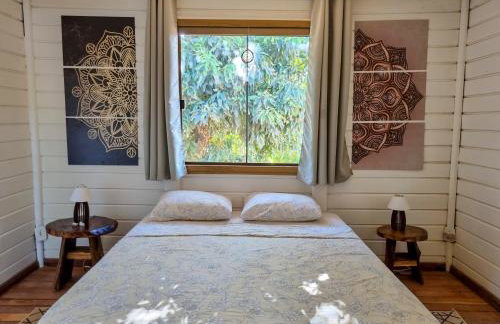 Casa 4 dorms 2 suites - localização perfeita no centrinho e rodeada de natureza - Foto 17