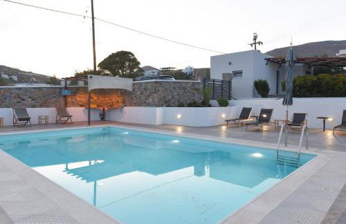 Flora's beach and pool villa in Syros - Foto 2