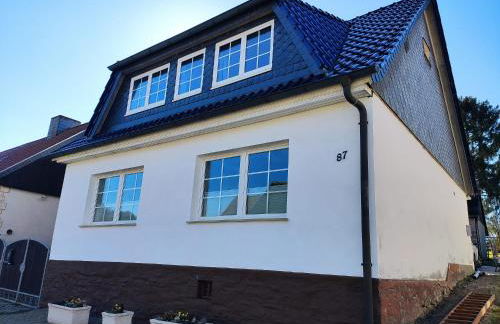 Ferienhaus Blaue Blume mit 11 kW Ladestation, Kamin, Terrasse, eingezäuntem Garten, Sauna, WLAN, Netflix, 2 Hunde willkommen! - Foto 54