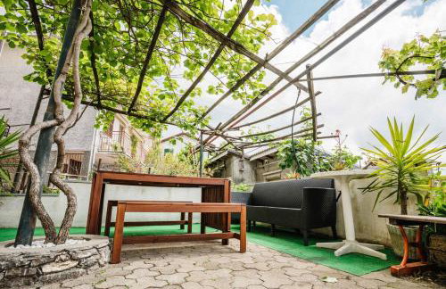 The Terrace of Cerese-private parking and garden - Foto 8