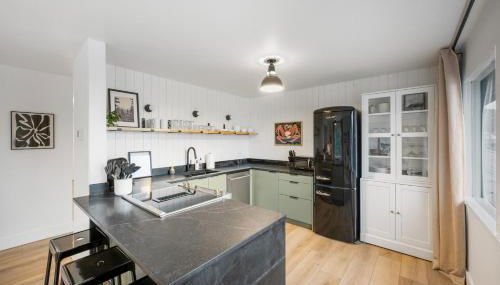 Harbor Views 1 - Walkable in the Heart of Auke Bay - Foto 2