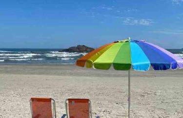 Casa charmosa em Juquehy cercada de verde, 2 quartos com churrasqueira - Foto 20