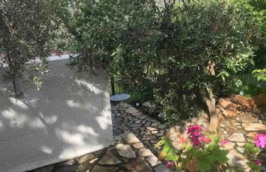 Theisoa.Old Little house in the garden . Andritsaina. - Foto 34