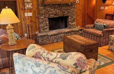 Sapphire Cabin at Splendor Mountain - Photo 2