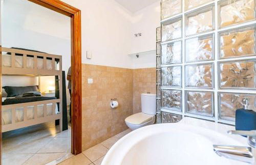 88-Exclusive Villa with Private Pool in Mijas, Malaga - Photo 29