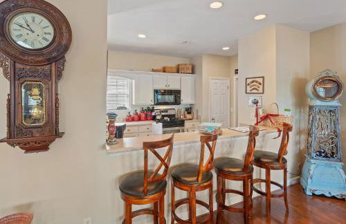 Blue Door - Entertainment Area Downstairs With A Pool Table - Foto 10