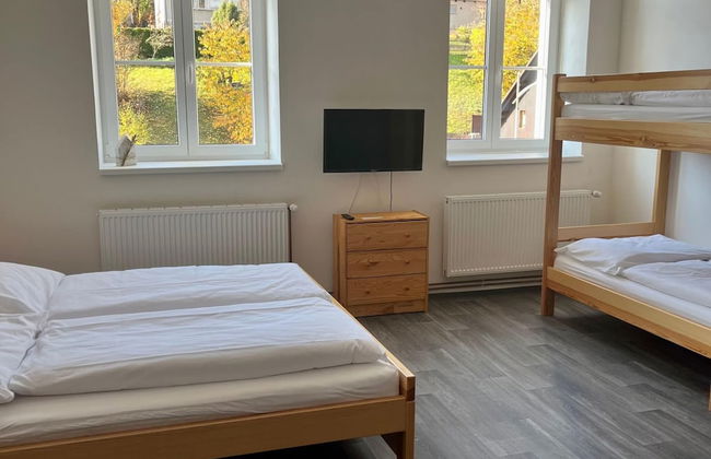 Spacious Holiday Home With Barbecue - Foto 8