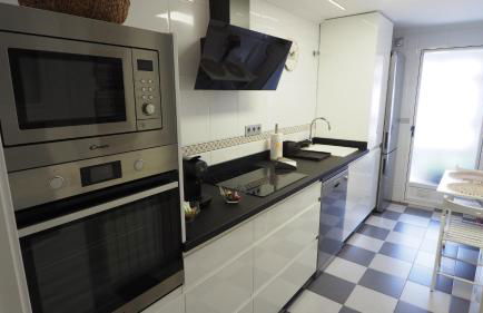 Apartamento en centro ciudad con garaje y aire acondicionado - Foto 19