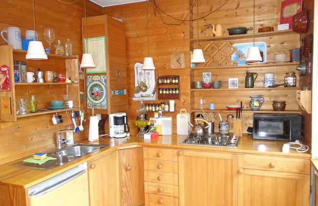 Big 2 Room Apartment with Balcony - Photo 5