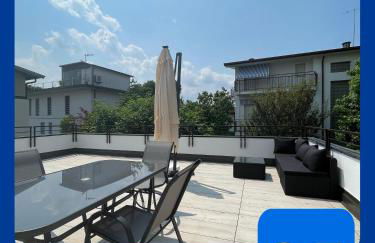 LA TERRAZZA - Very Quiet - Free park - 3 min from Varese center and lake - AIR Conditioning - Cycling friendly - Foto 28