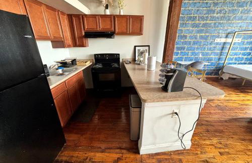 Industrial Loft Near Downtown Detroit - 420 Friendly - Photo 24