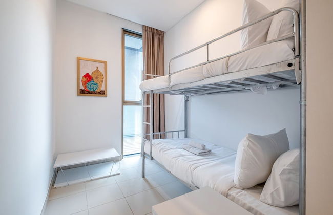 2.5 BDs in the heart of City Walk - Photo 15