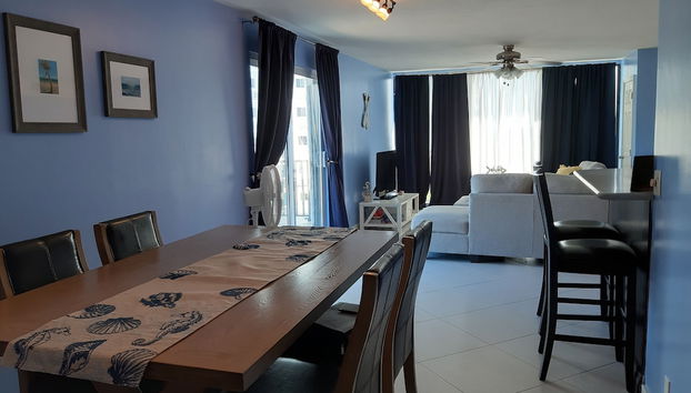 Servicio de comidas en la habitación