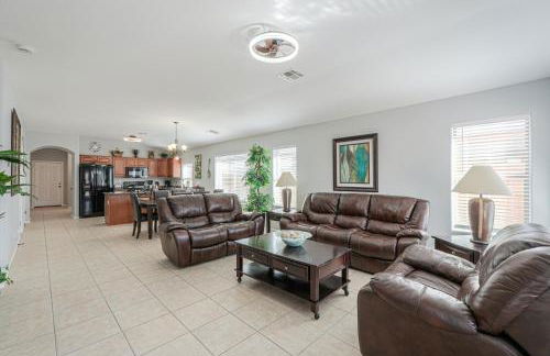 Private Mini Serene Oasis with Pool - Photo 15