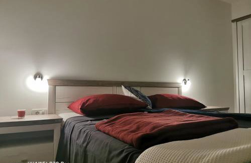 CITY CENTER PEARL #new#free reserved parking in garage elevator direct access#business and pleasure#city view&balcony&sunny&cafes&markets&tram#city center#working room#2 toliets#2 bedrooms - Photo 45