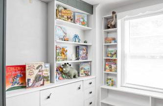 5BR 2BA Fun Family Home Sleeps 12 Pinball TVs 15m DT - Foto 15