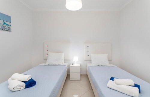 Zurrinha Holidays With Jacuzzi - Foto 92