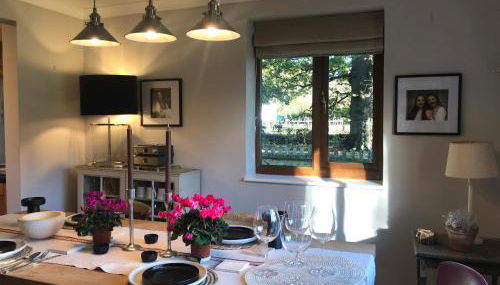 Oak Crest, 2 bedrooms, log fire, scenic views near Chapel Down - Foto 1