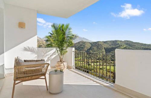 3 Bedroom Apartment with Mountain Views - La Quinta, Benahavís - Photo 20