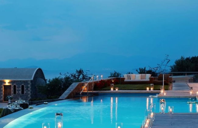 Armonia Luxury Villa - Photo 2