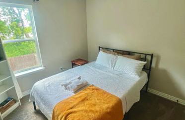 Black and White Retreat 8min to downtown - Foto 26